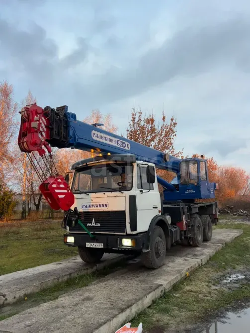 Услуги автокрана МАЗ 25 тонн вылет стрелы 28 метров Ульяновск - изображение 1
