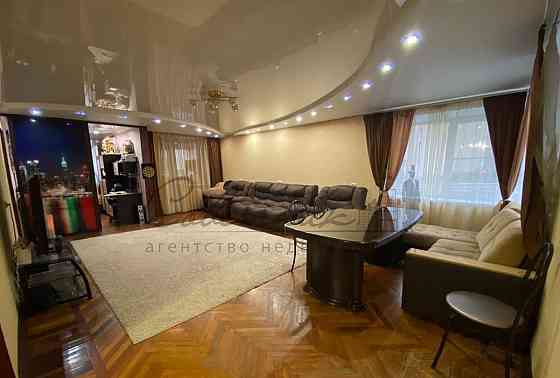 3-комн. квартира, 110 м2, 1/4 эт. Старый Оскол