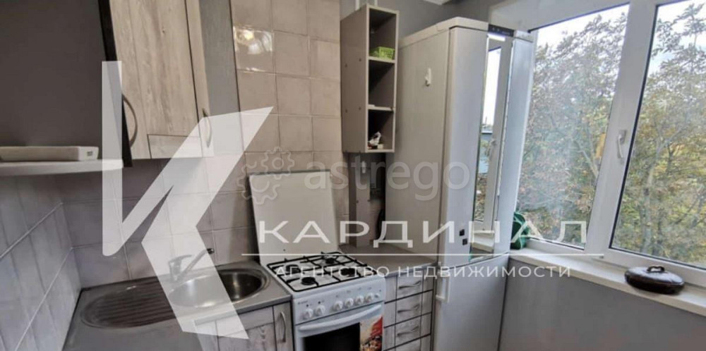 2-комн. квартира, 45 м2, 5/5 эт. Старый Оскол - изображение 3