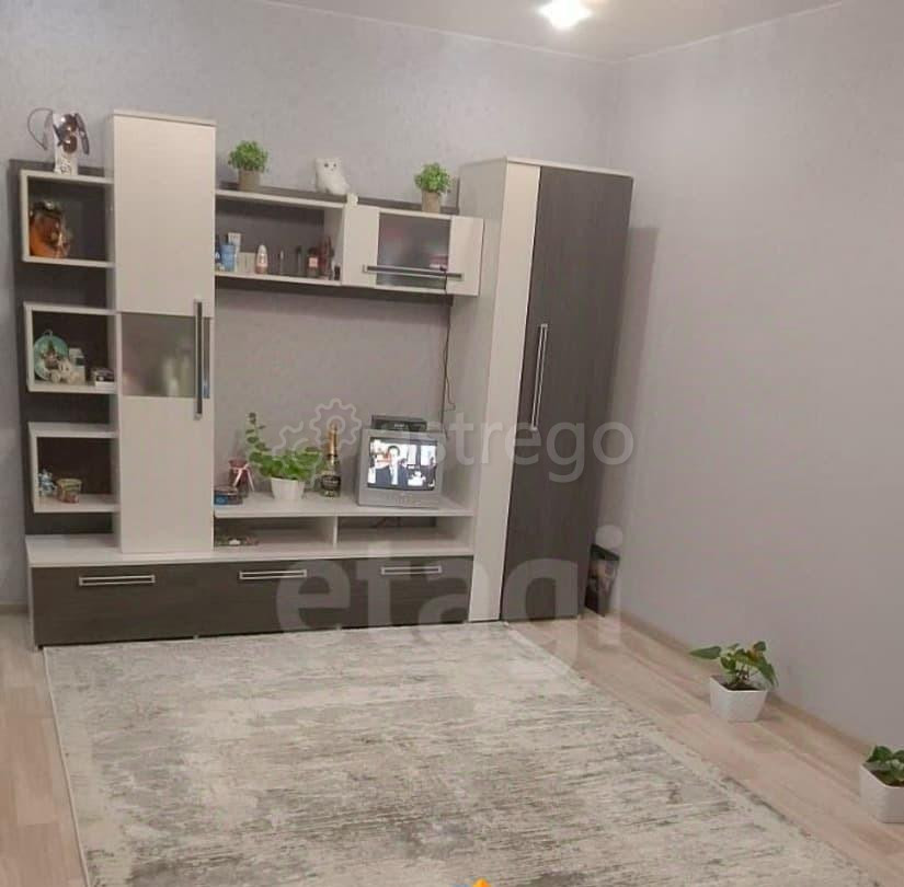 2-комн. квартира, 50 м2, 3/5 эт. Белогорск - изображение 1