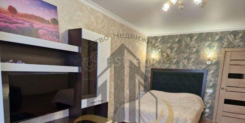 Студия, 40 м2, 11/14 эт. Старый Оскол - изображение 1