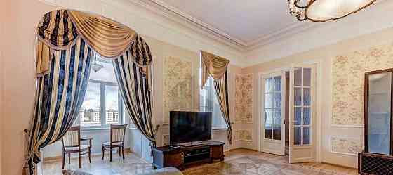 2-комн. квартира, 120 м2, 3/5 эт. Санкт-Петербург