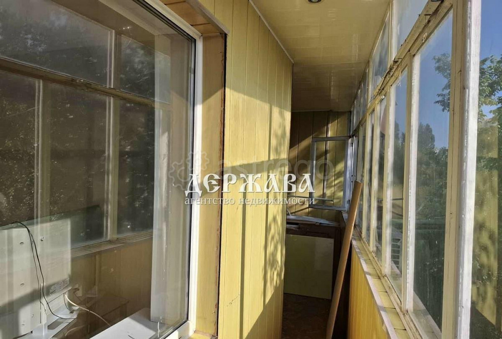 3-комн. квартира, 72 м2, 3/10 эт. Старый Оскол - изображение 2