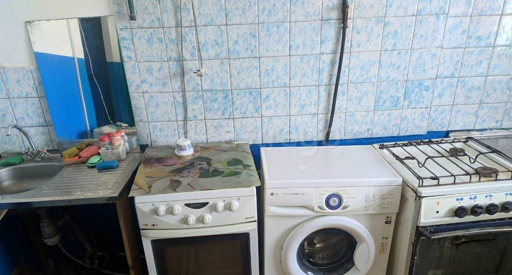 Комната, 100 м2, 3/5 эт. Барнаул - изображение 2