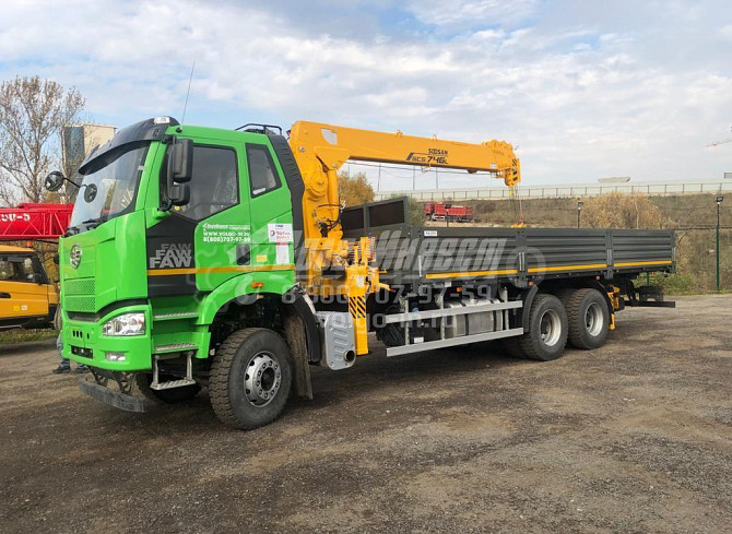 Бортовой автомобиль на шасси Isuzu Giga 4х2, 205 л.с., борт 7,5 м, с КМУ XCMG 5 т Москва - изображение 1
