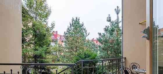 5-комн. квартира, 350.4 м2, 3/3 эт. Санкт-Петербург