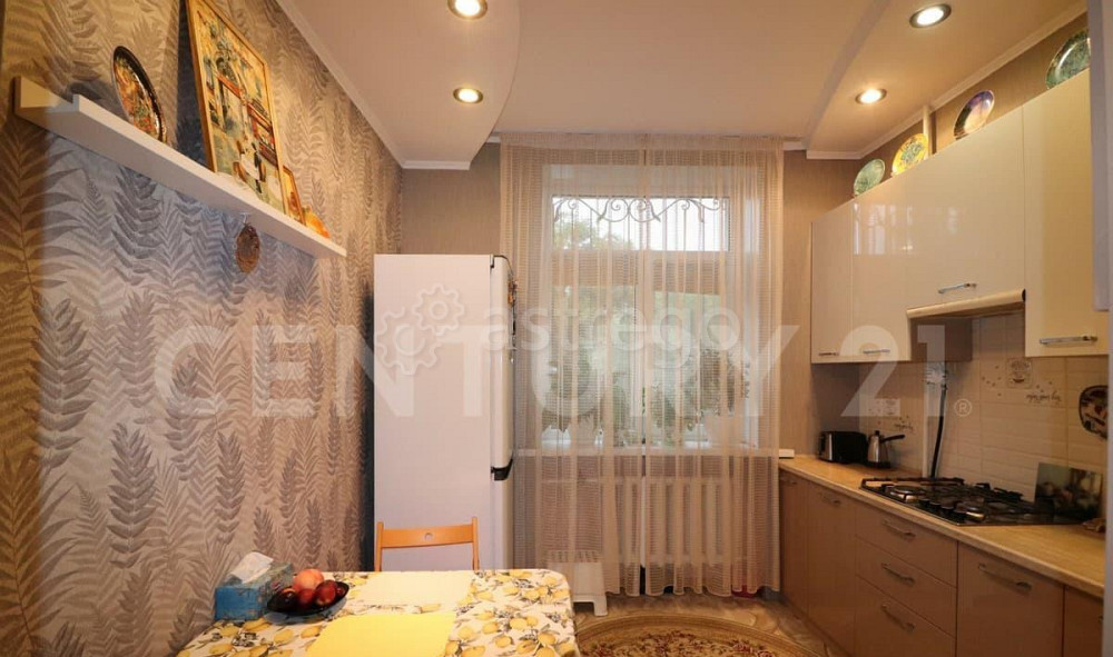 3-комн. квартира, 82.2 м2, 2/5 эт. Барнаул - изображение 1