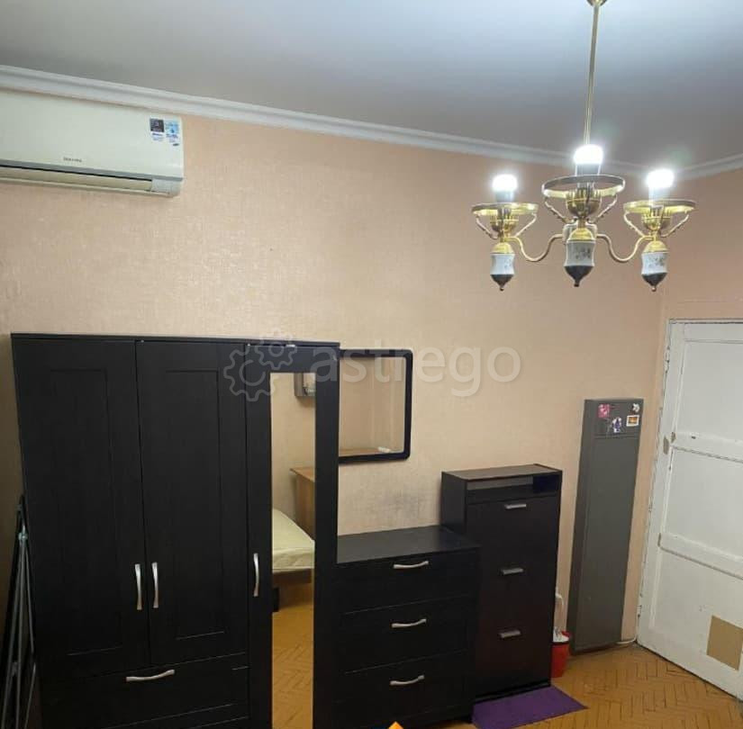 Комната, 40 м2, 2/6 эт. Москва - изображение 2