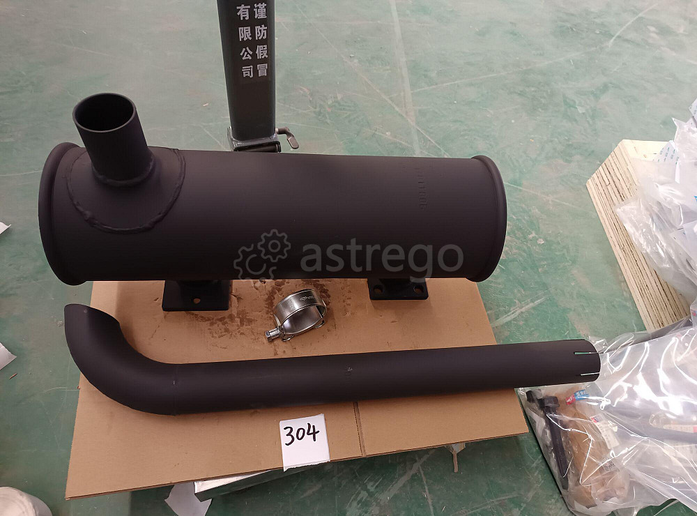 Глушитель с выхлопной трубой крепление 3 отв. Ф12мм., фланец 4 отв. Ф12мм. ДВС YUCHAI YC4A105Z-T20 Уфа - изображение 1