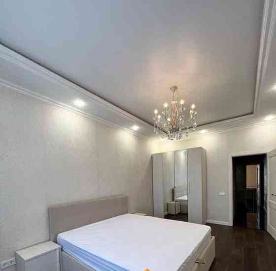 4-комн. квартира, 135 м2, 3/9 эт. Москва