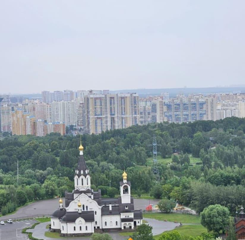 1-комн. апарт-ы, 30 м2, 24/25 эт. Москва - изображение 1