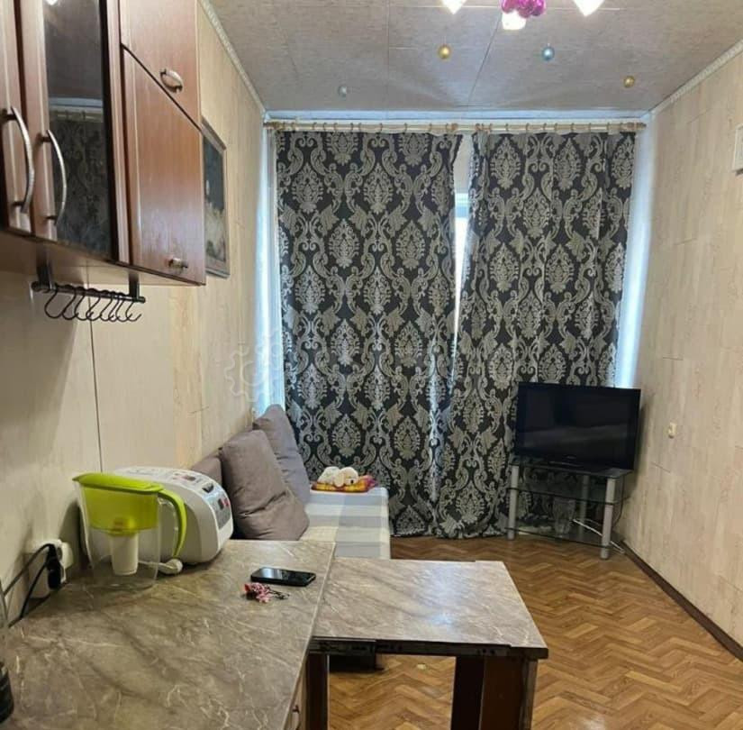 Комната, 13 м2, 4/5 эт. Санкт-Петербург - изображение 1