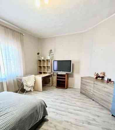 1-комн. квартира, 40 м2, 2/4 эт. Москва