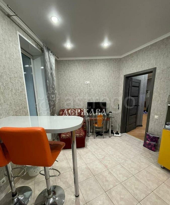1-комн. квартира, 76 м2, 8/10 эт. Старый Оскол - изображение 2