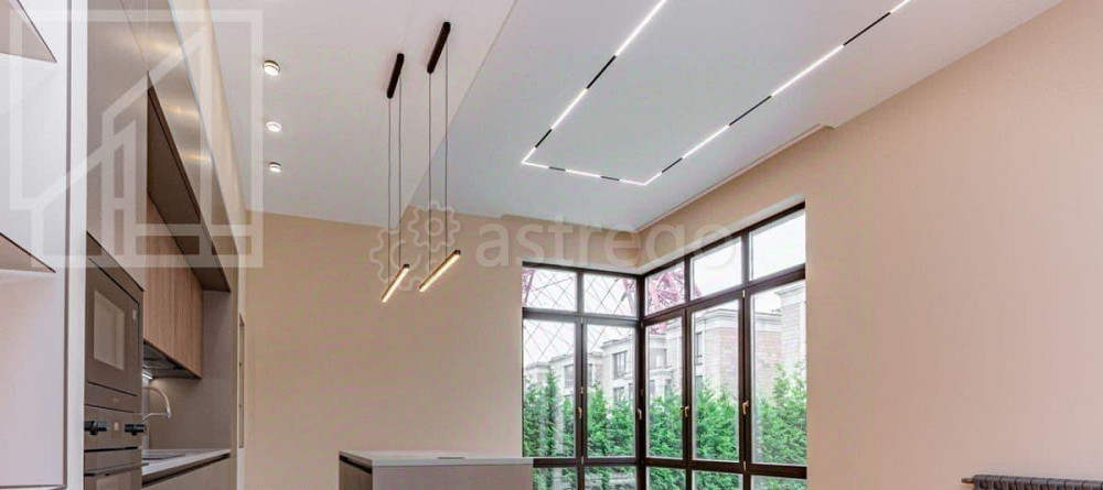 4-комн. апарт-ы, 230 м2, 1/3 эт. Москва - изображение 1