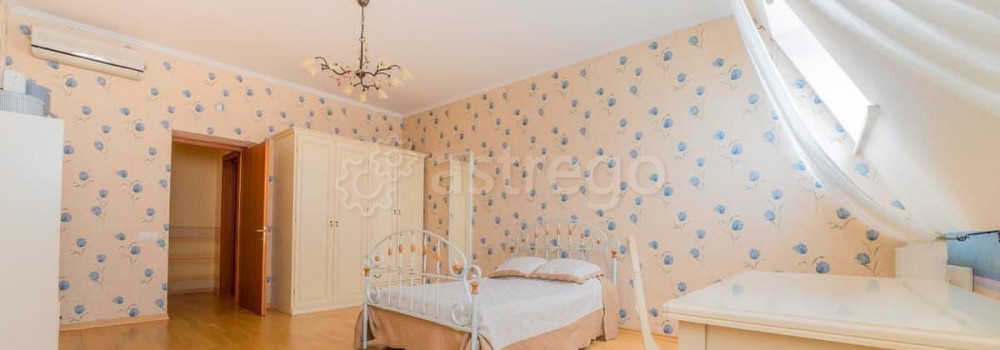 3-комн. квартира, 144.7 м2, 5/5 эт. Санкт-Петербург - изображение 2