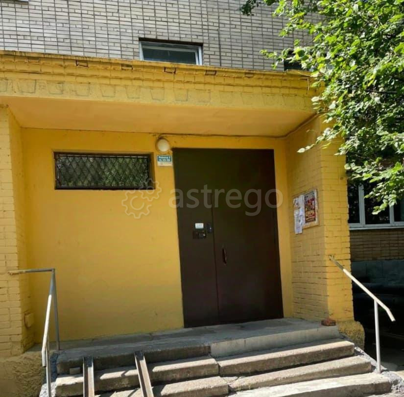 4-комн. квартира, 73.1 м2, 1/9 эт. Голицино - изображение 1