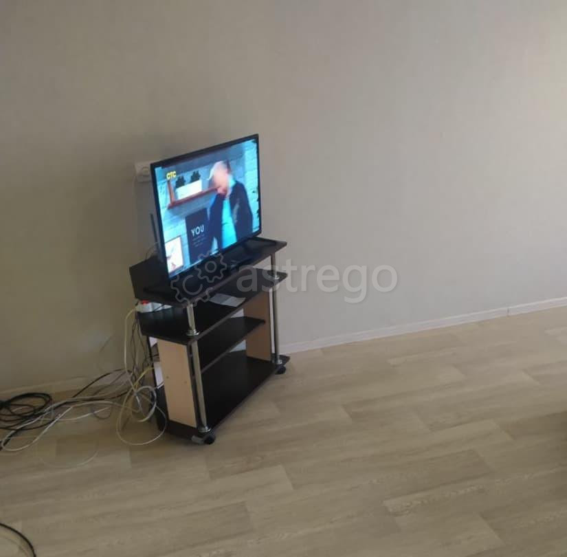 2-комн. квартира, 44 м2, 2/5 эт. Красноярск - изображение 1