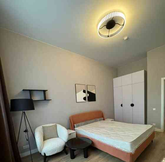 2-комн. квартира, 50 м2, 2/22 эт. Москва