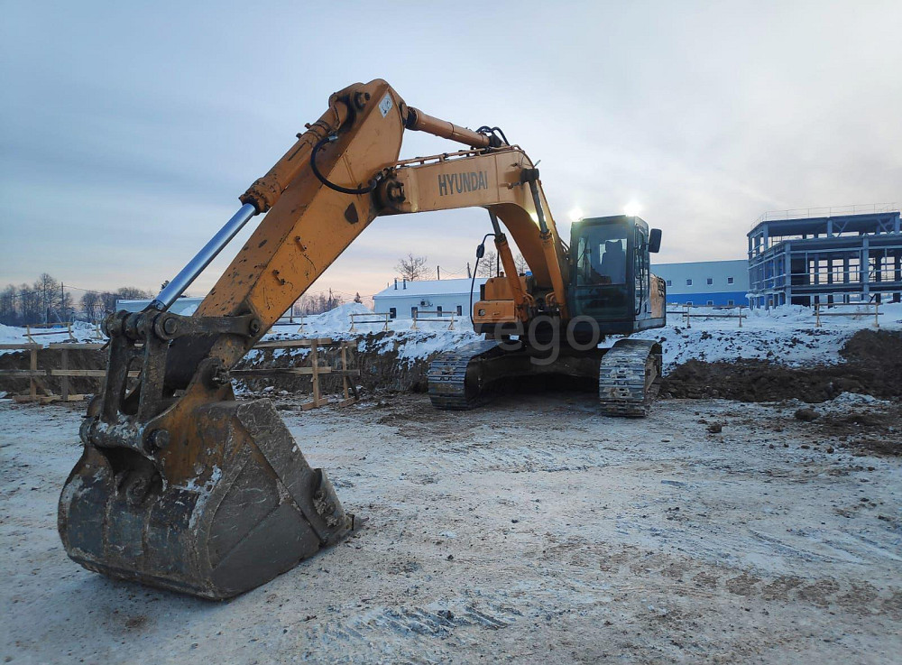 Гусеничный экскаватор Hyundai R290LC-7A б/у Красноярск - изображение 1