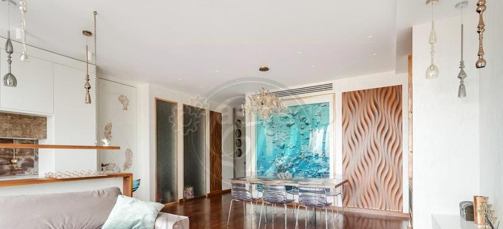 3-комн. апарт-ы, 130 м2, 7/8 эт. Москва - изображение 1