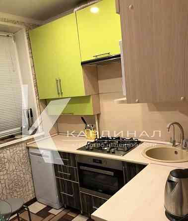 3-комн. квартира, 61 м2, 1/5 эт. Старый Оскол