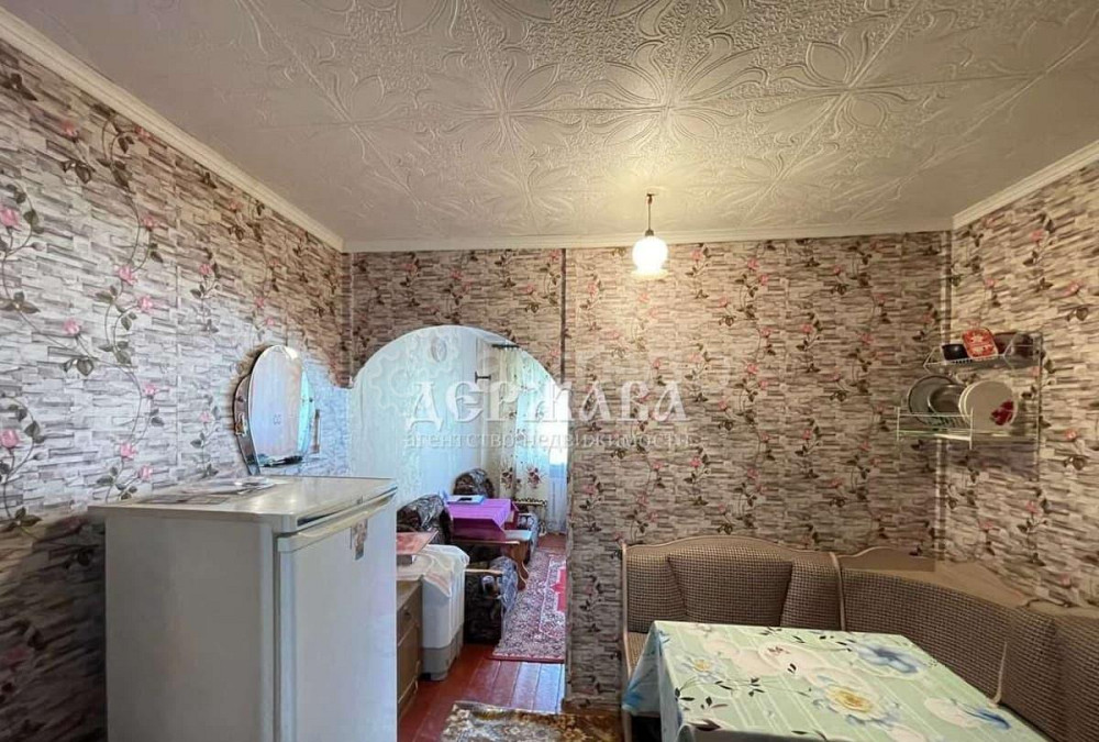 Комната, 18.7 м2, 4/5 эт. Старый Оскол - изображение 1