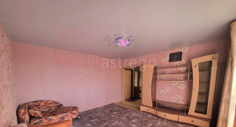 2-комн. квартира, 53 м2, 4/6 эт. Шарыпово - изображение 2