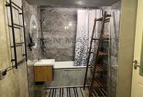 4-комн. квартира, 100 м, 3/5 эт. Майкоп