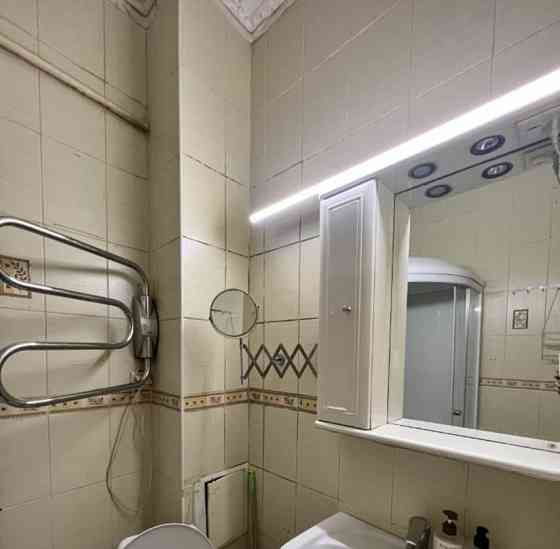Комната, 15 м2, 1/5 эт. Москва