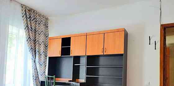 2-комн. квартира, 76 м2, 2/4 эт. Санкт-Петербург