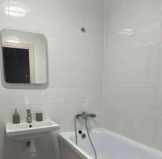 2-комн. квартира, 43 м2, 10/33 эт. Москва