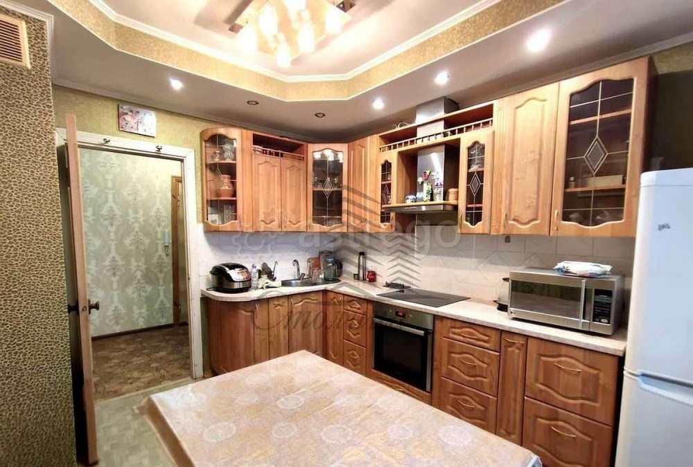 4-комн. квартира, 81 м2, 9/9 эт. Старый Оскол - изображение 1