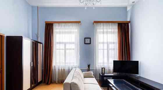 2-комн. квартира, 55.8 м2, 3/5 эт. Москва