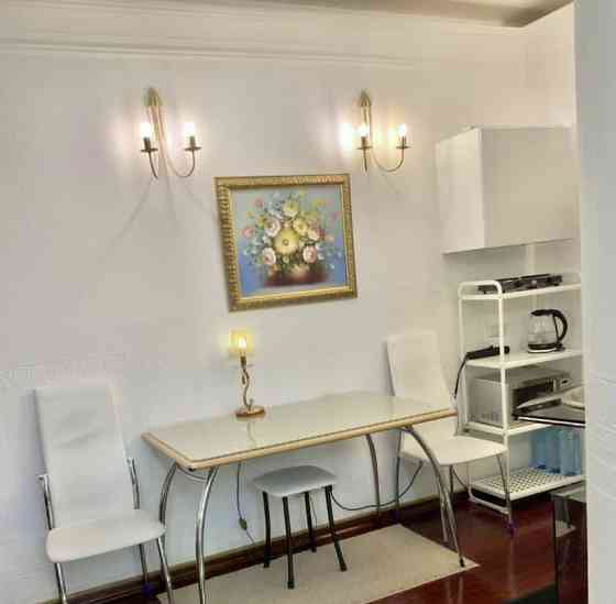 3-комн. квартира, 70 м2, 2/9 эт. Москва