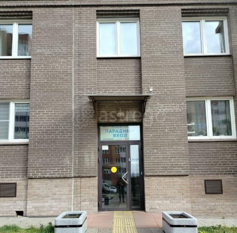 1-комн. квартира, 39 м2, 2/10 эт. Красноярск - изображение 1