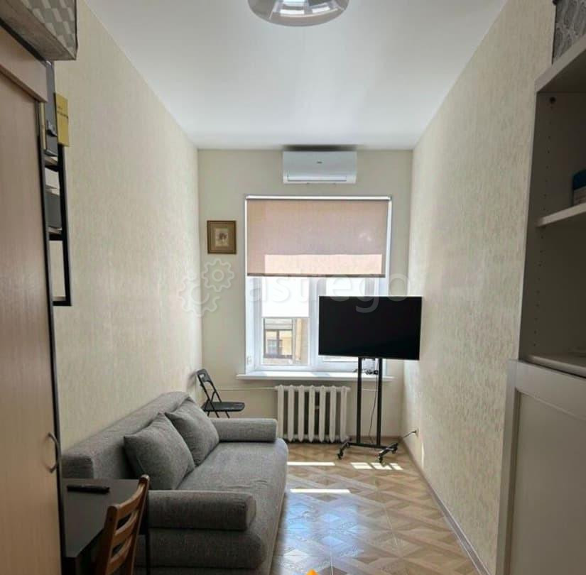 Комната, 27 м2, 4/5 эт. Санкт-Петербург - изображение 2
