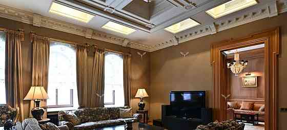 4-комн. квартира, 161.6 м2, 2/7 эт. Москва