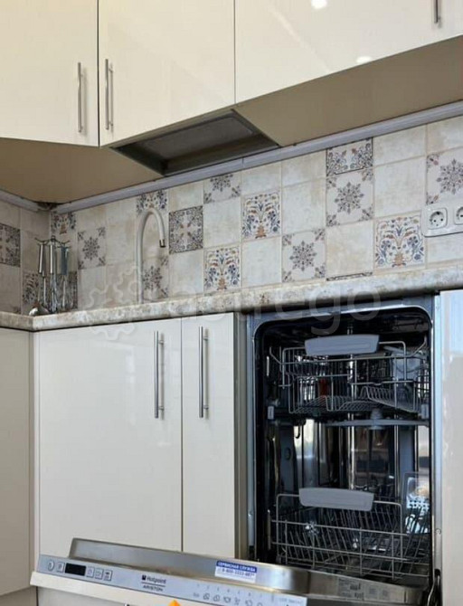 2-комн. квартира, 70 м2, 14/17 эт. Астрахань - изображение 3