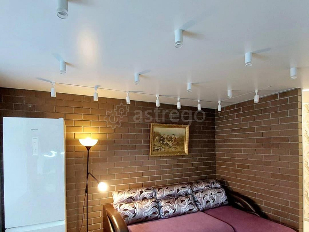 3-комн. квартира, 57.4 м2, 2/5 эт. Горно-Алтайск - изображение 1