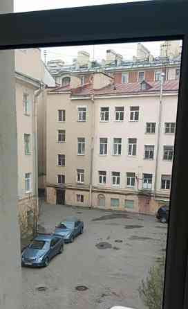 4-комн. квартира, 85 м2, 2/4 эт. Санкт-Петербург