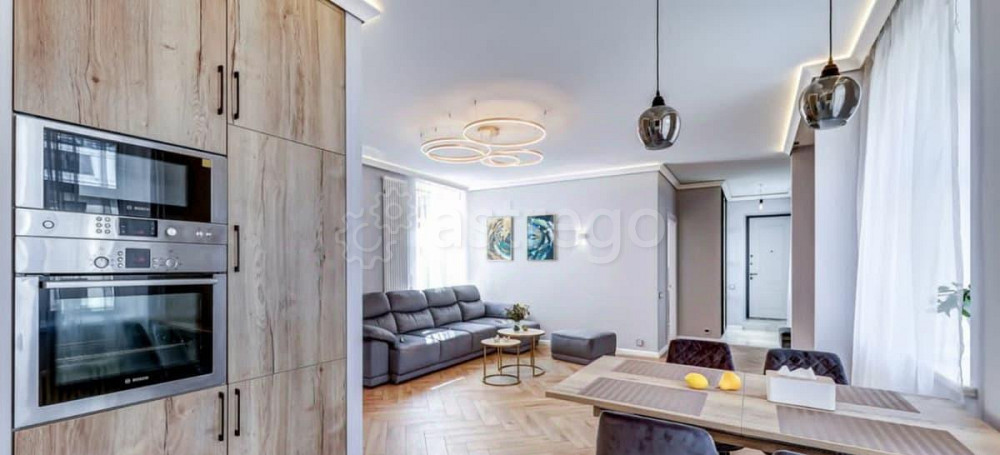 3-комн. квартира, 100 м2, 4/5 эт. Санкт-Петербург - изображение 1