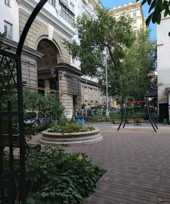 Комната, 24.9 м2, 7/9 эт. Москва - изображение 1