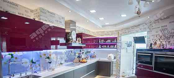 4-комн. квартира, 122.5 м2, 9/10 эт. Санкт-Петербург