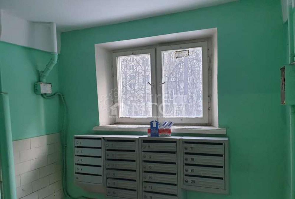 2-комн. квартира, 41.7 м2, 2/5 эт. Москва - изображение 1