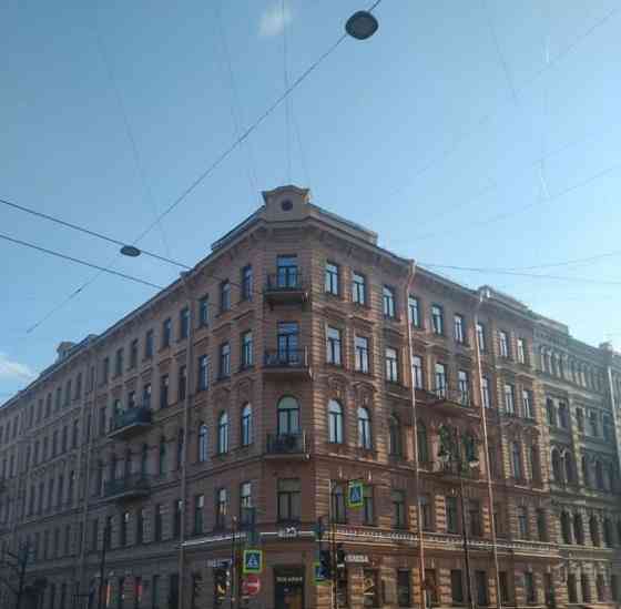 6-комн. квартира, 207.4 м2, 3/5 эт. Санкт-Петербург