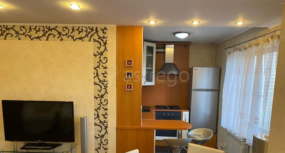 3-комн. квартира, 70 м2, 9/9 эт. Санкт-Петербург - изображение 1