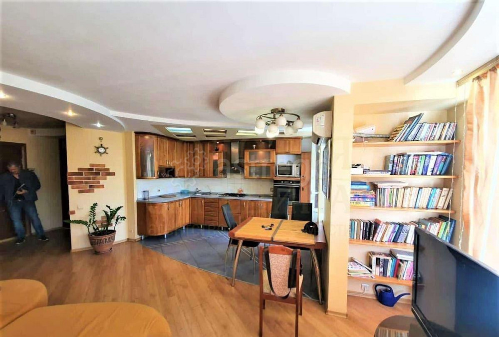 4-комн. квартира, 107 м2, 6/7 эт. Белгород - изображение 7