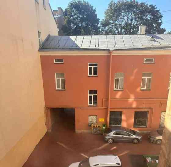 5-комн. квартира, 135.7 м2, 3/6 эт. Санкт-Петербург