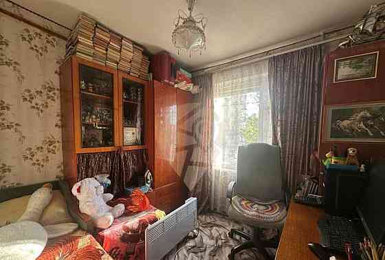 4-комн. квартира, 79 м2, 1/9 эт. Старый Оскол